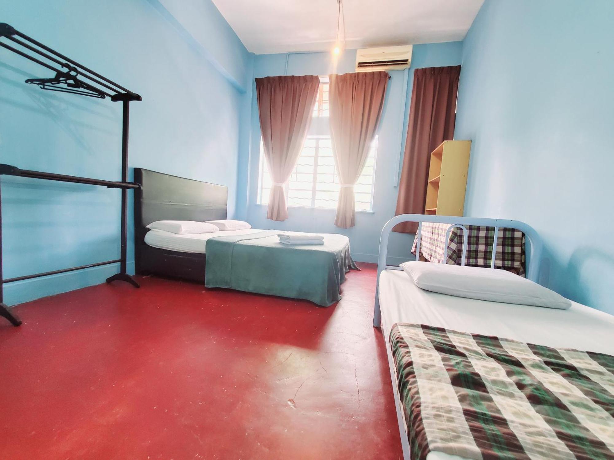 The Jesselton Cabin Sdn Bhd Кота-Кинабалу Экстерьер фото